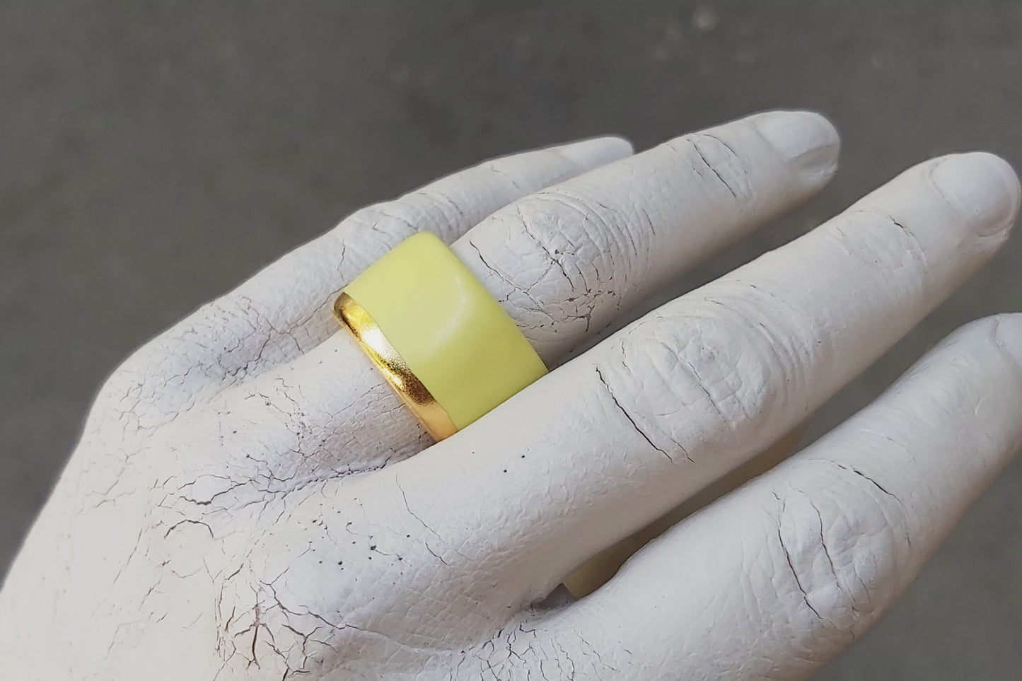 Ring #R10 + colors